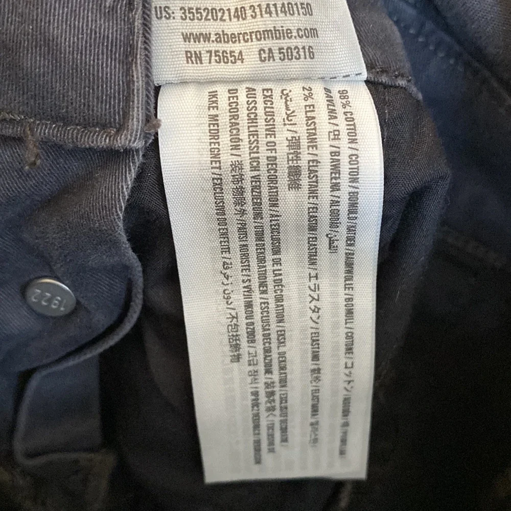 Overalls - Picture 7 of 7